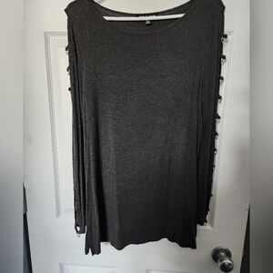 Cable & Gauge Charcoal Long Sleeve Top